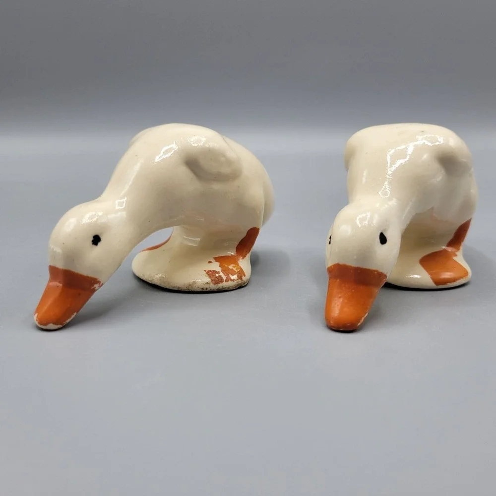 Pair Of Vintage Ceramic Duck Figurines With Orange Beaks & Feet 2